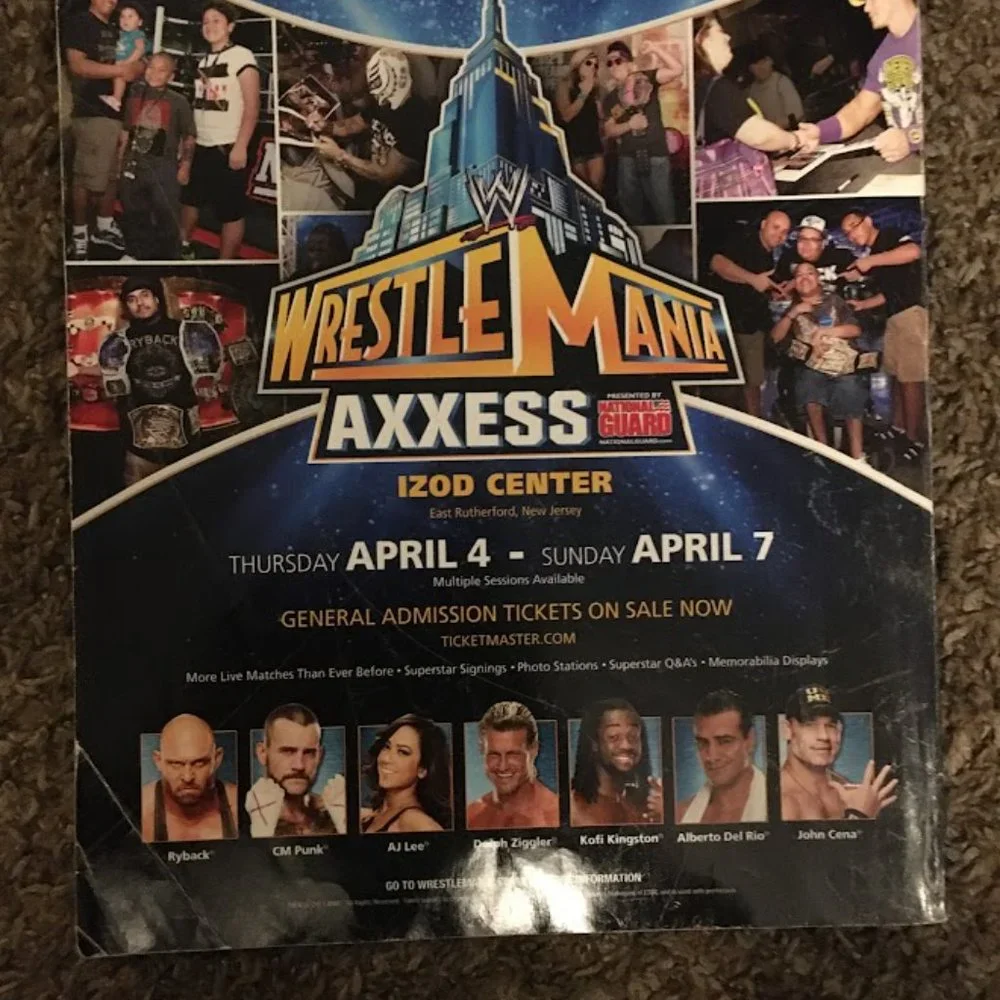 WWE Pro Wrestling magazines 2012-2014 - Picture 3 of 6